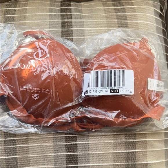 Victoria's Secret Bikini Set-NEW - Picture 2 of 8